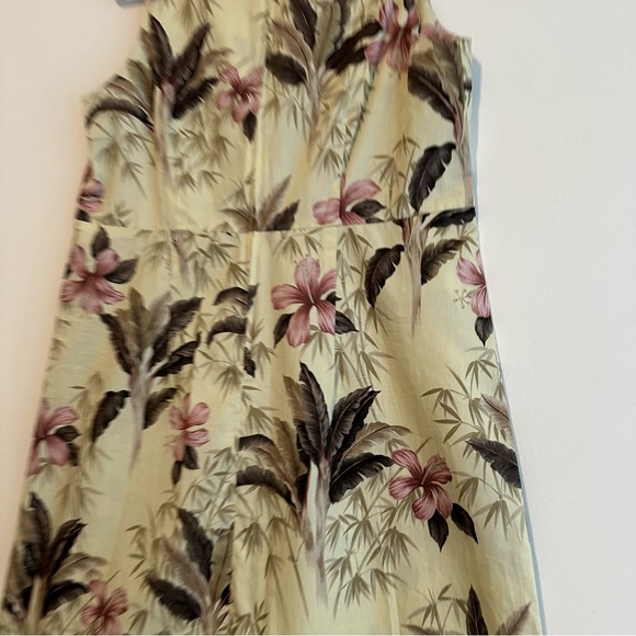 Hilo Hattie Cream and Pink Floral Hawaiian Dress Sz 14 - Picture 9 of 9